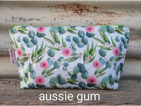 toiletry bags - polyurethane laminate